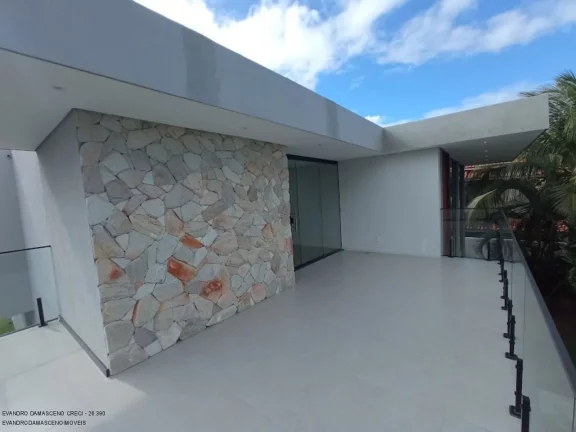 Imagem Casa de Luxo em Condomínio - 5 Quartos, 5 Suítes, 3 Salas, 3 Banheiros, 5 Vagas de Garagem - Camaçari-BA (Catu de Abrantes)