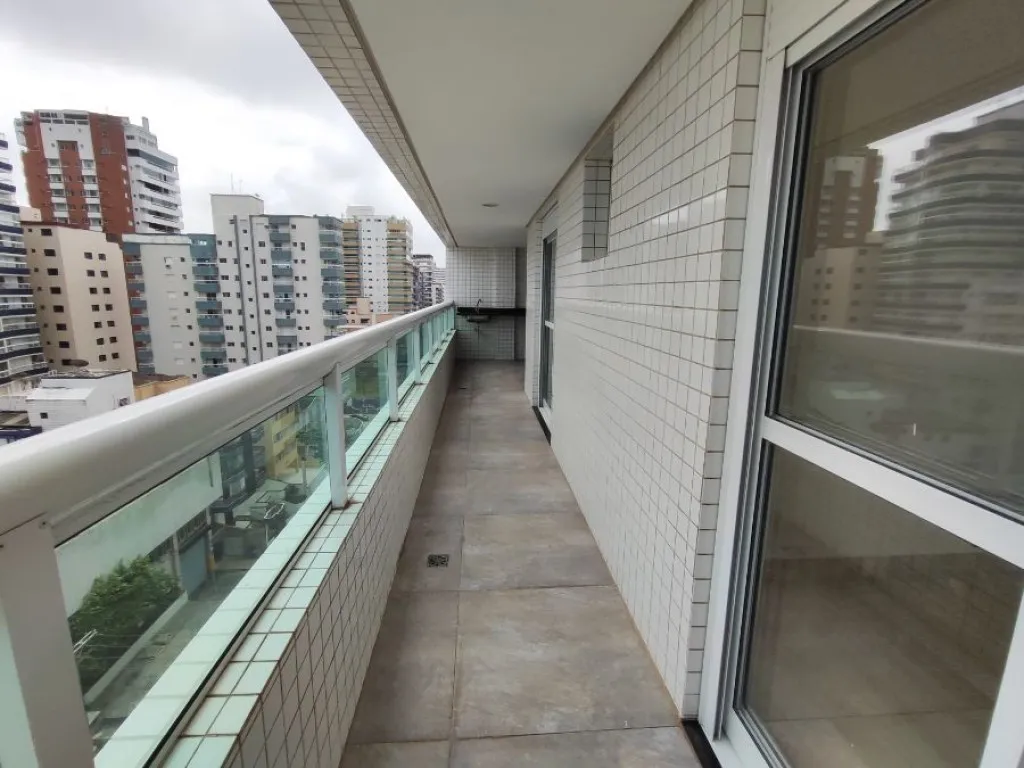 Imagem APARTAMENTO COM 211,00 m² - GUILHERMINA - PRAIA GRANDE SP