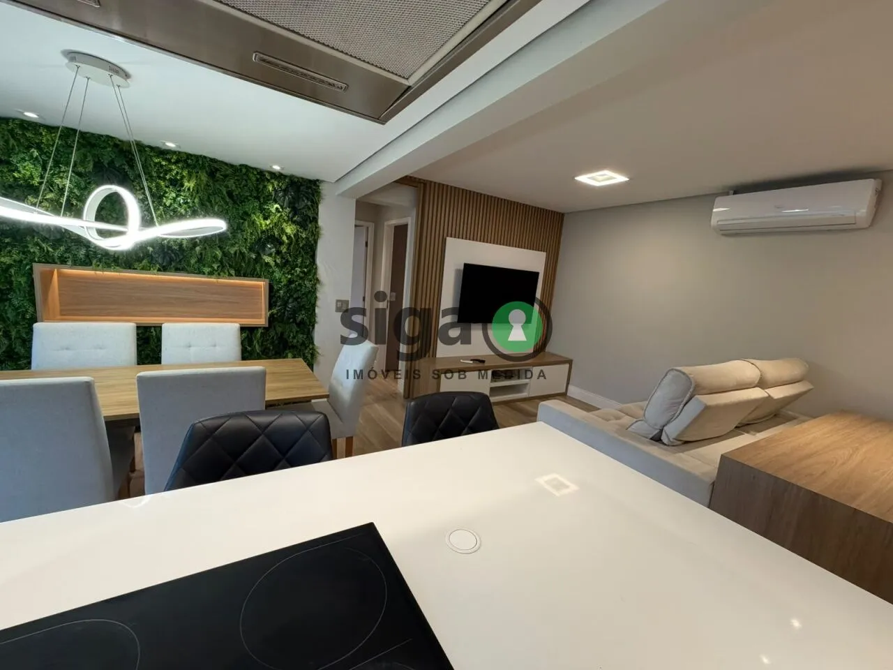 Imagem APARTAMENTO MOBILIADO A VENDA NO PANAMBY COM 2 SUÍTES, 2 VAGAS E DEPÓSITO!