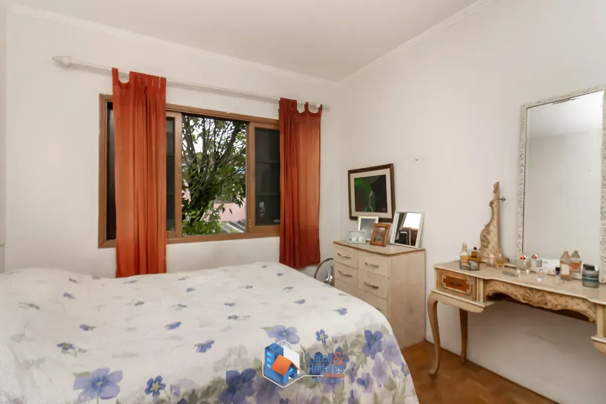 Imagem Casa para venda em Vila Maria Baixa com 3 quartos, sendo 1 suíte, 264m²