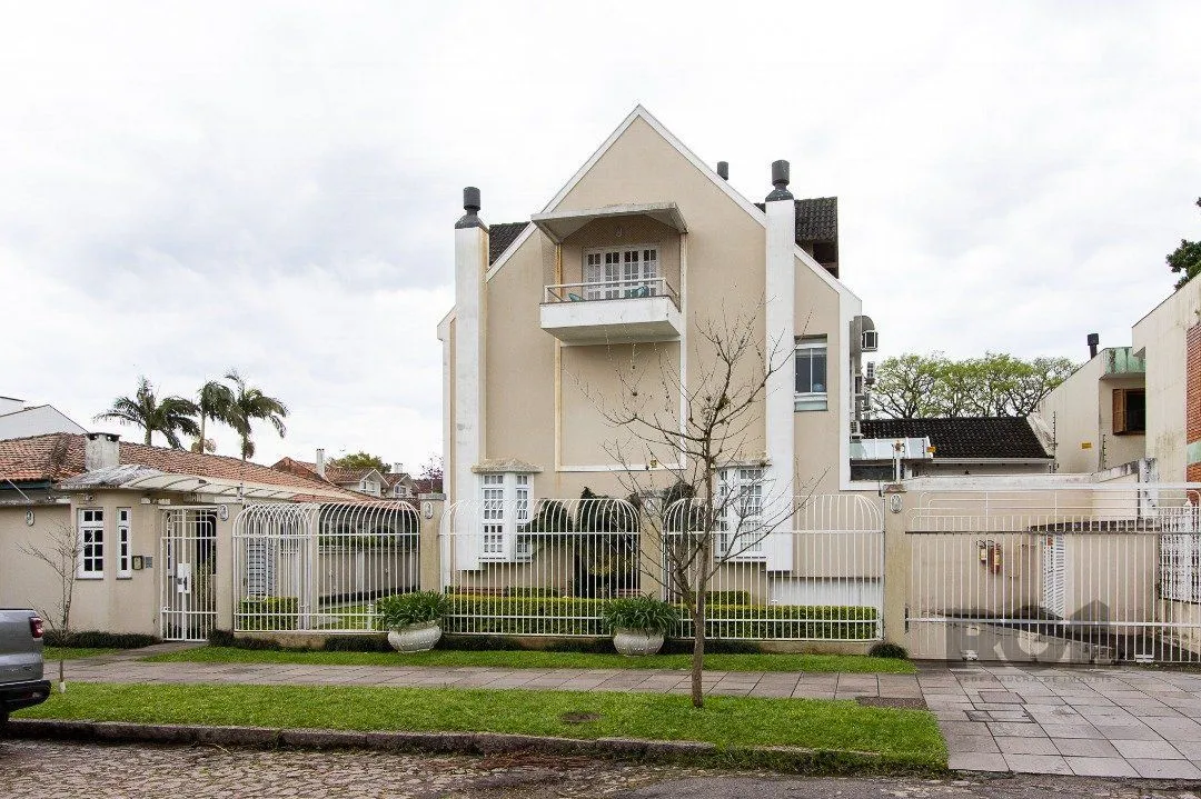 Imagem Casa em condomínio à venda, 4 quartos, 2 suites, 2 vagas - Bairro Tristeza