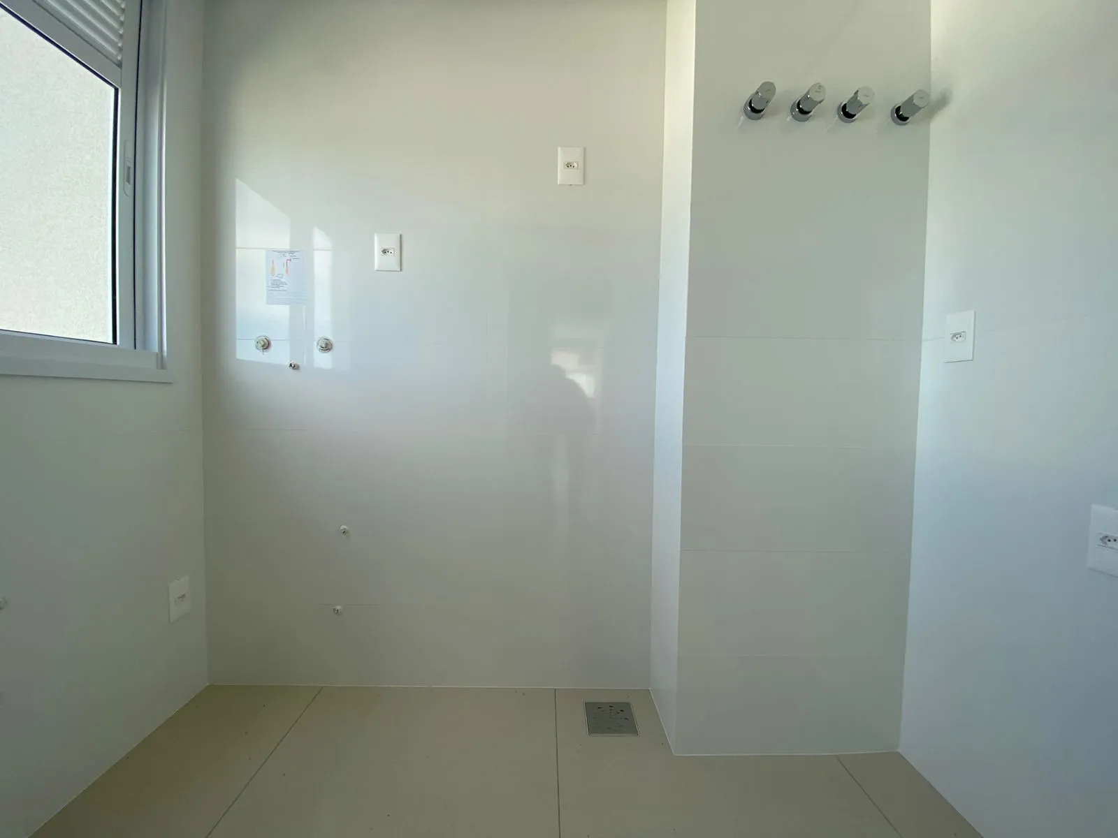 Imagem Apartamento com vista para o mar à venda com 128.84m2 por R$ 4.200.000,00