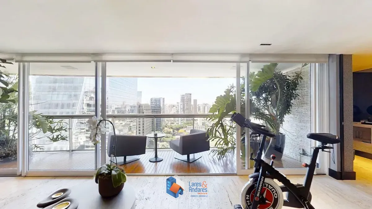 Imagem Cobertura para venda em Itaim Bibi com 2 quartos, sendo 2 suítes, 500m²