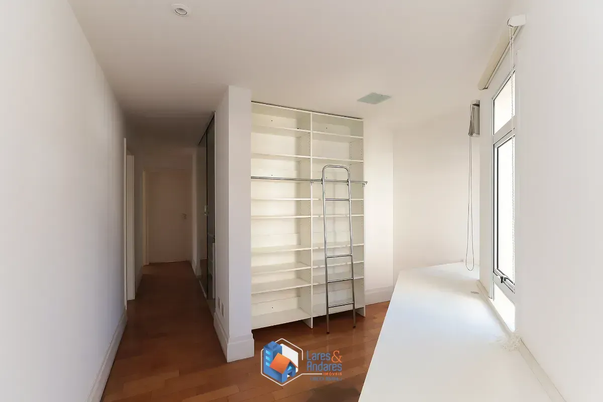 Imagem Casa no condomínio Maison Dublian para venda com 4 quartos, sendo 4 suítes, 392m²