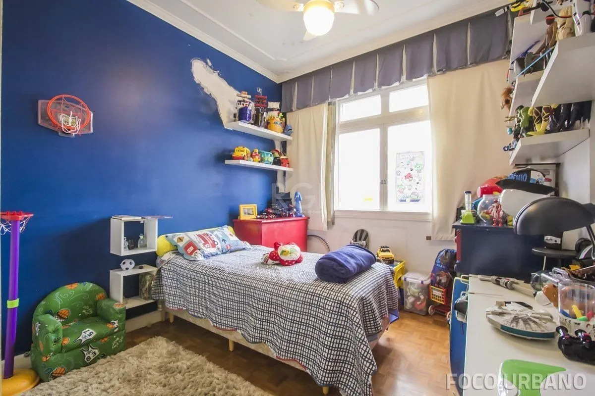 Imagem Apartamento para Venda - 155m², 4 dormitórios, sendo 1 suites, 1 vaga - Bom Fim