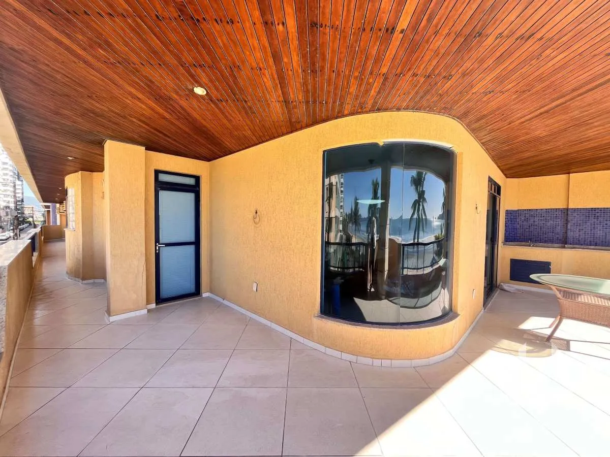Imagem Apartamento Frente Mar Mobiliado Pronto Para Morar em Meia Praia