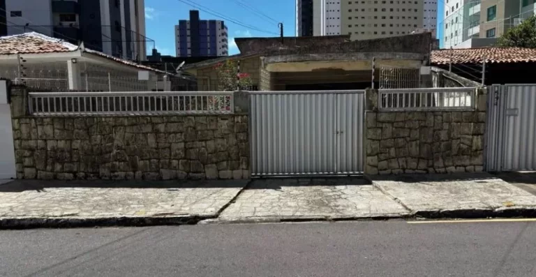 Imagem Casa Duplex em Manaíra - Conforto e Versatilidade em Localização Privilegiada