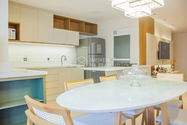 Foto do imóvel APARTAMENTO A VENDA 3 QUARTOS 2 VAGAS - MOBILIADO - PRAIA BRAVA - ITAJAI/SC em Rua Delfim Mário Pádua Peixoto