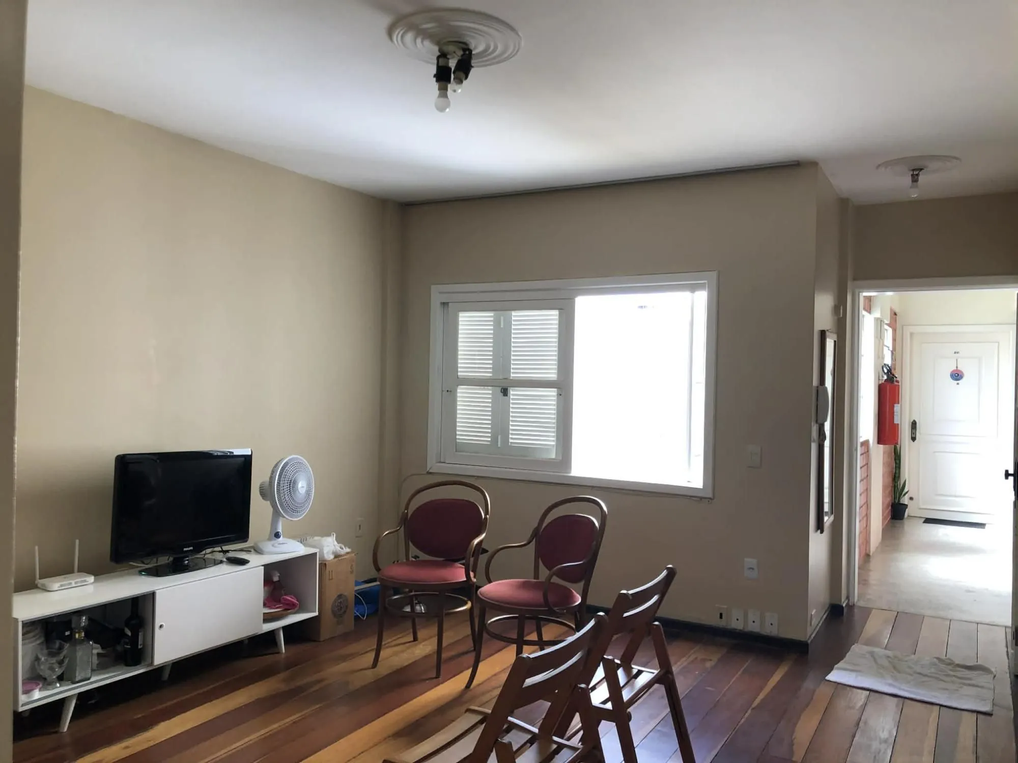 Imagem Predio residencial sendo uma cobertura e mais 03 apartamentos