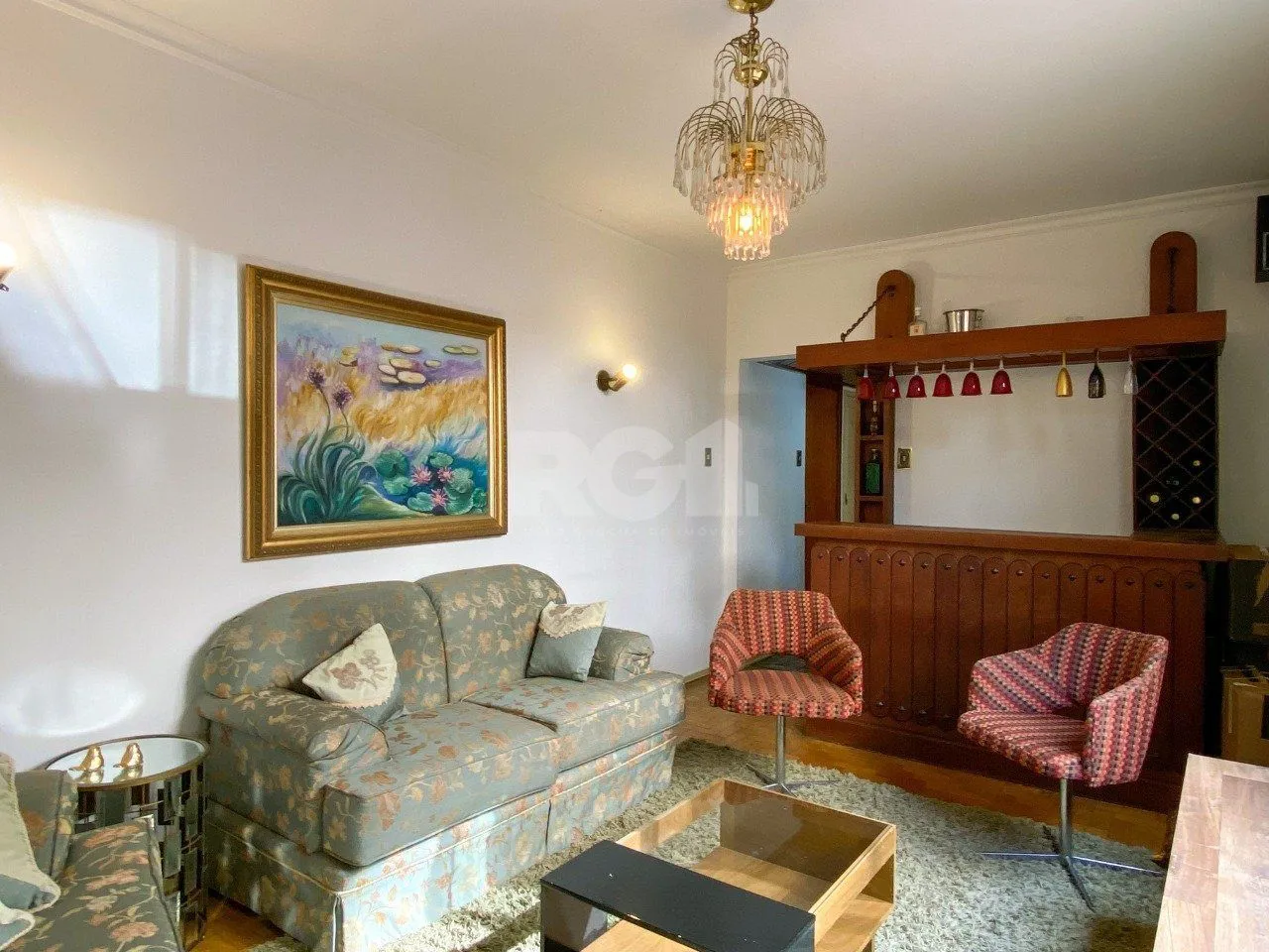 Imagem Apartamento 3 dormitórios, sendo 1 suíte, com 2 salas de estar, junto à Praça da Matriz