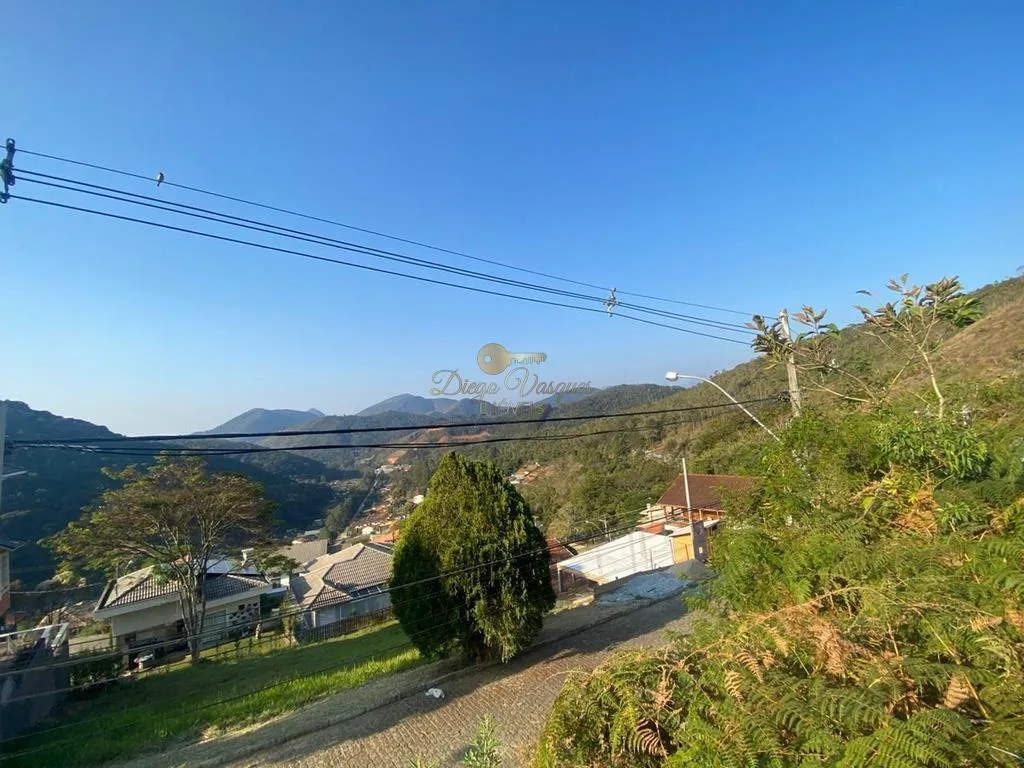 Imagem Terreno em Condomínio para Venda em Teresópolis / RJ no bairro Albuquerque