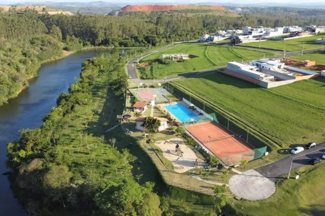 Foto do imóvel Terreno de 1.004,54m² com Excelente Topografia no Condomínio Fazenda Alta Vista em Residencial Fazenda Alta Vista, SALTO DE PIRAPORA - SP