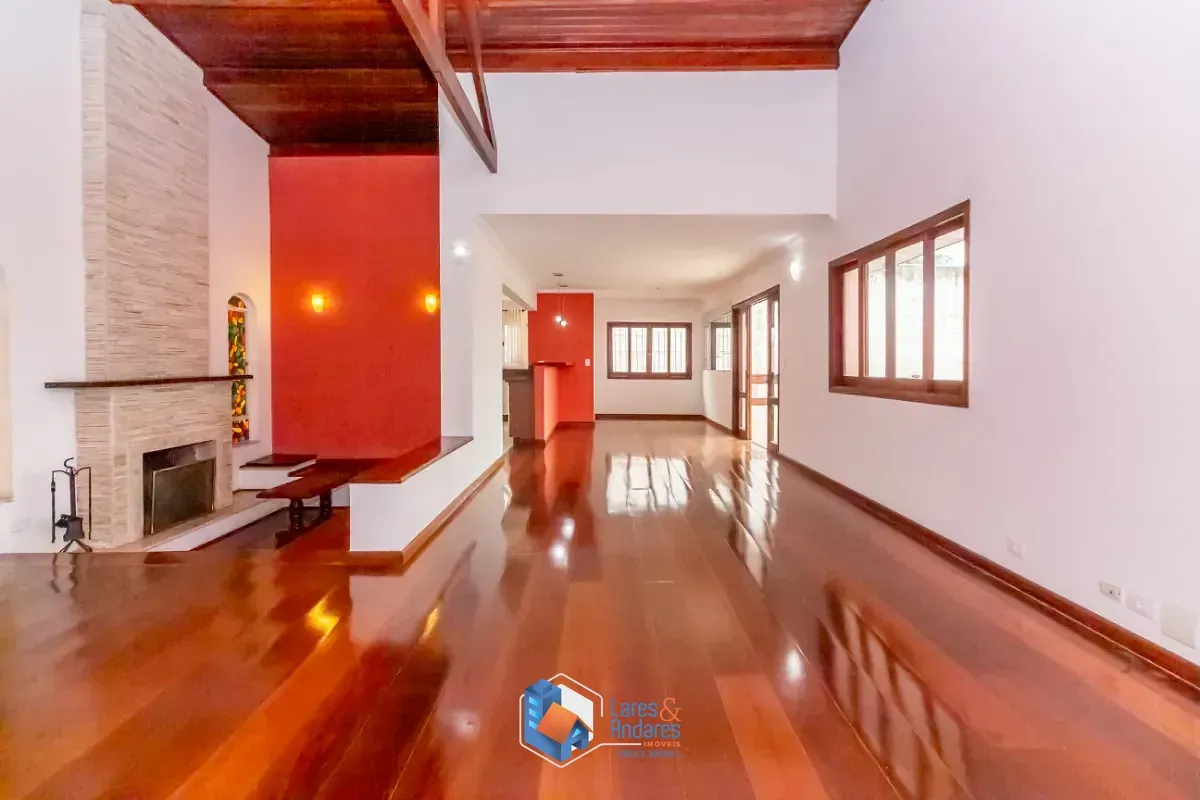 Foto do imóvel Casa para venda em Vila Albertina com 3 quartos, sendo 1 suíte, 413m² em Rua Manuel Moraes Pontes