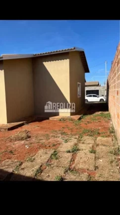 Imagem Casa à venda no Residencial Ilha de Marajó III, Uberaba - 2 dormitórios e 2 garagens