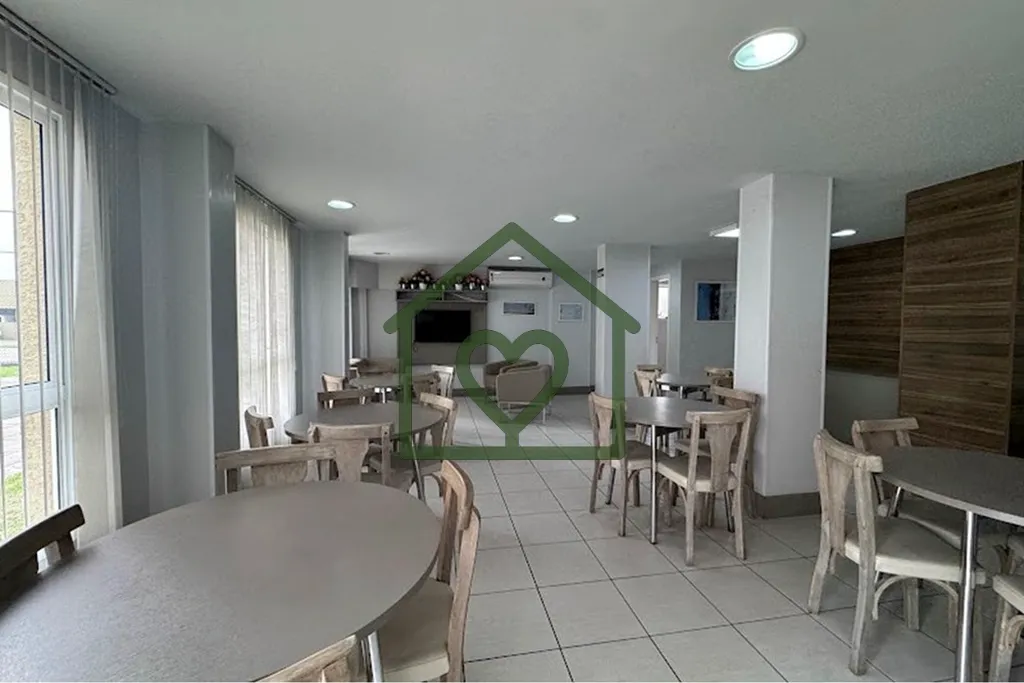 Imagem Descubra o charme de viver em um encantador apartamento localizado em Porto Alegre, na desejada regi...
