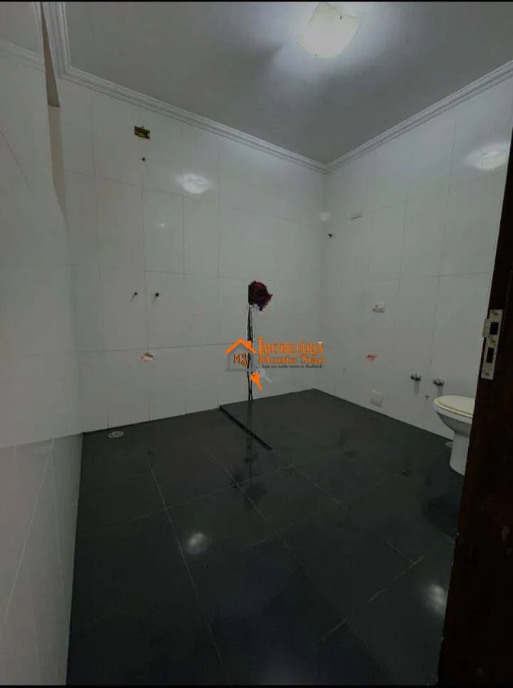 Imagem Sobrado de 3 dormitorios no Bairro Jardim Adriana