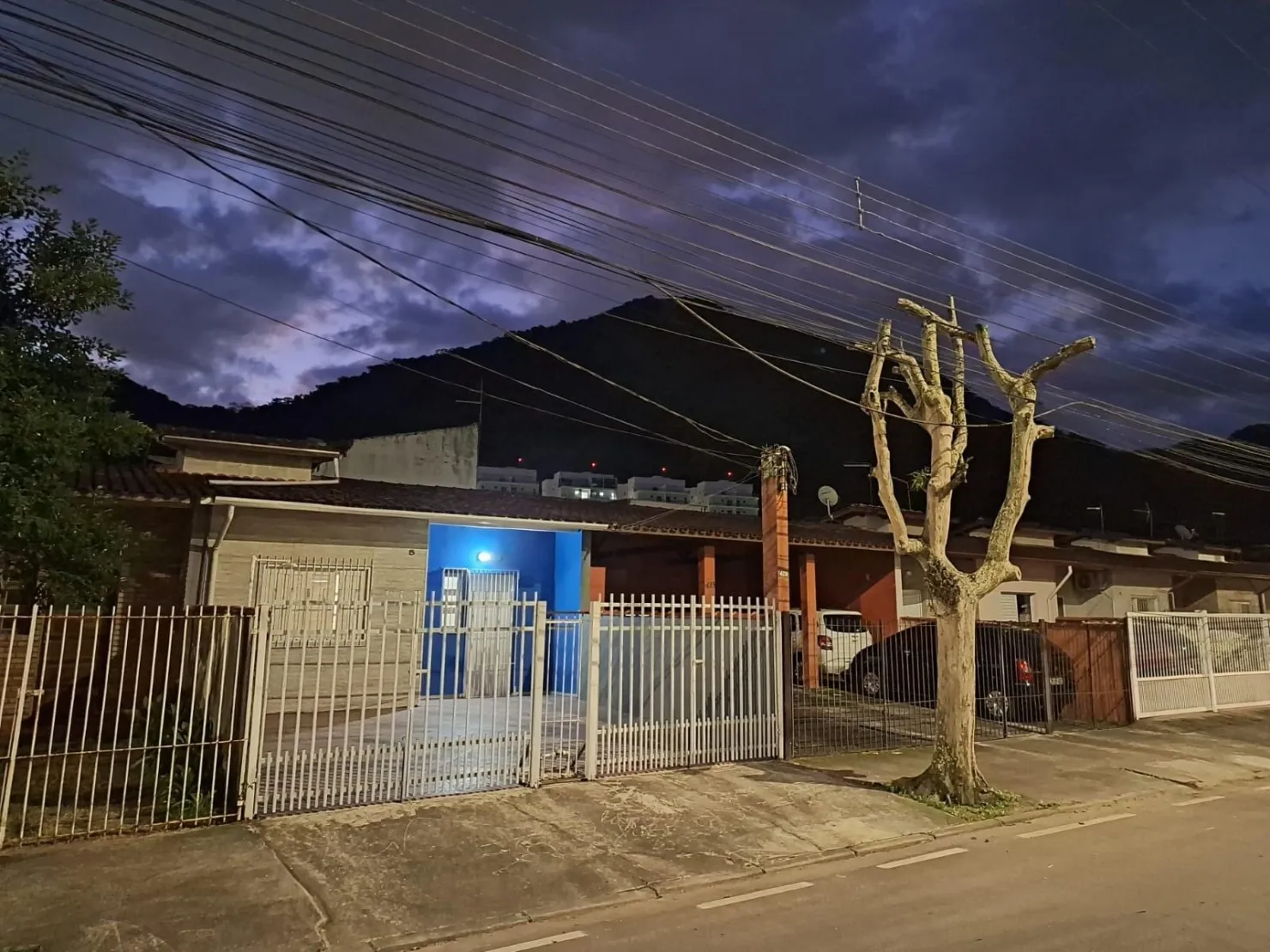 Imagem Casa padrão à Venda, Cidade Jardim, Caraguatatuba, SP