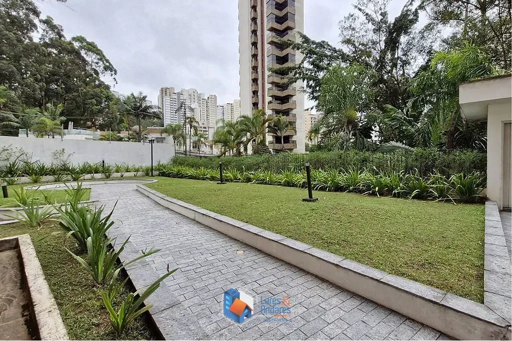 Imagem Apartamento à venda 5 Quartos 2 Suites 4 Vagas 219M² Vila Andrade São Paulo - SP