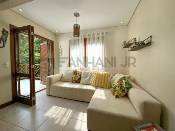 Imagem Apartamento à venda em Ilhabela-SP, no bairro Curral: 1 quarto, 1 suíte, 3 salas, 2 banheiros, 1 vaga, 40m² de área.