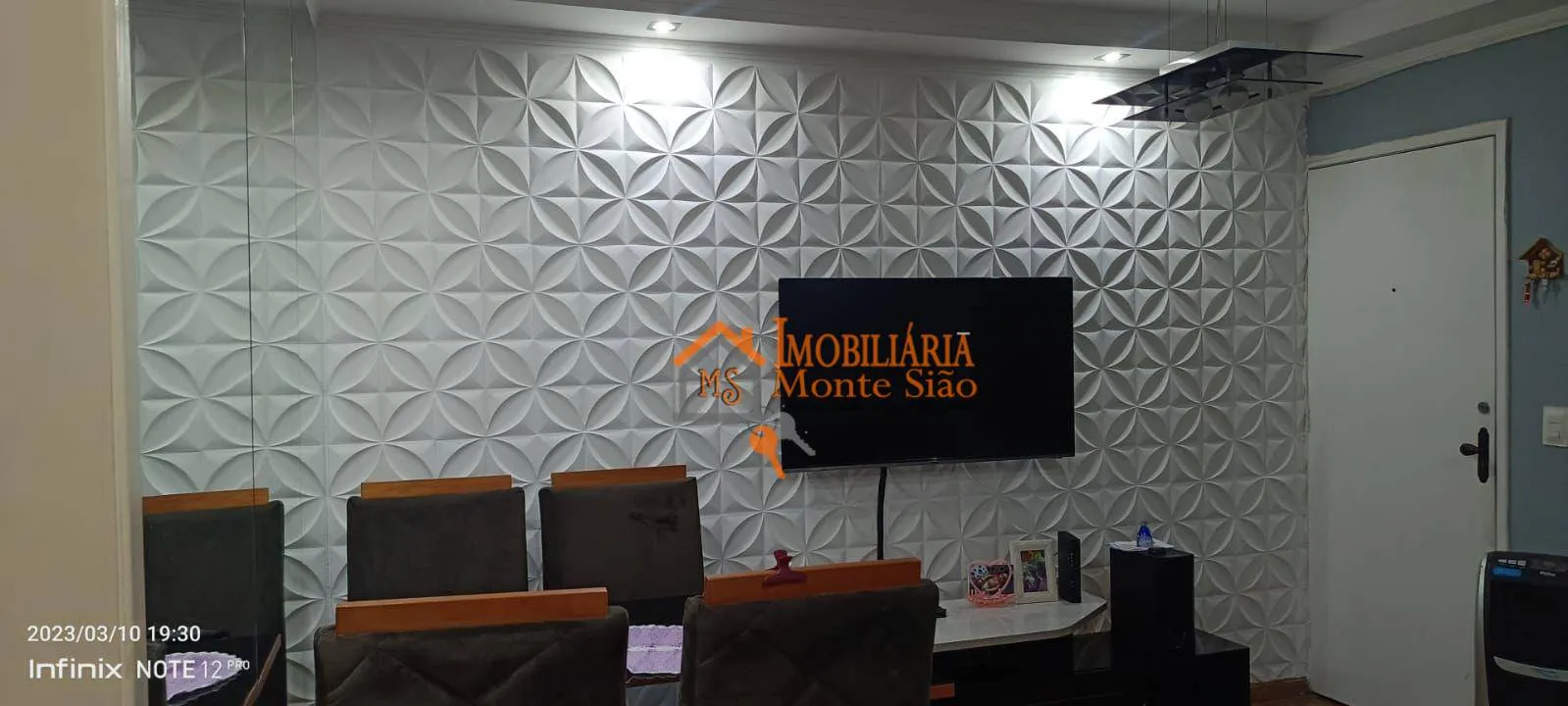 Imagem Apartamento com 2 dormitórios à venda, 47 m² por R$ 220.000,00 - Jardim Santo Expedito - Guarulhos/SP