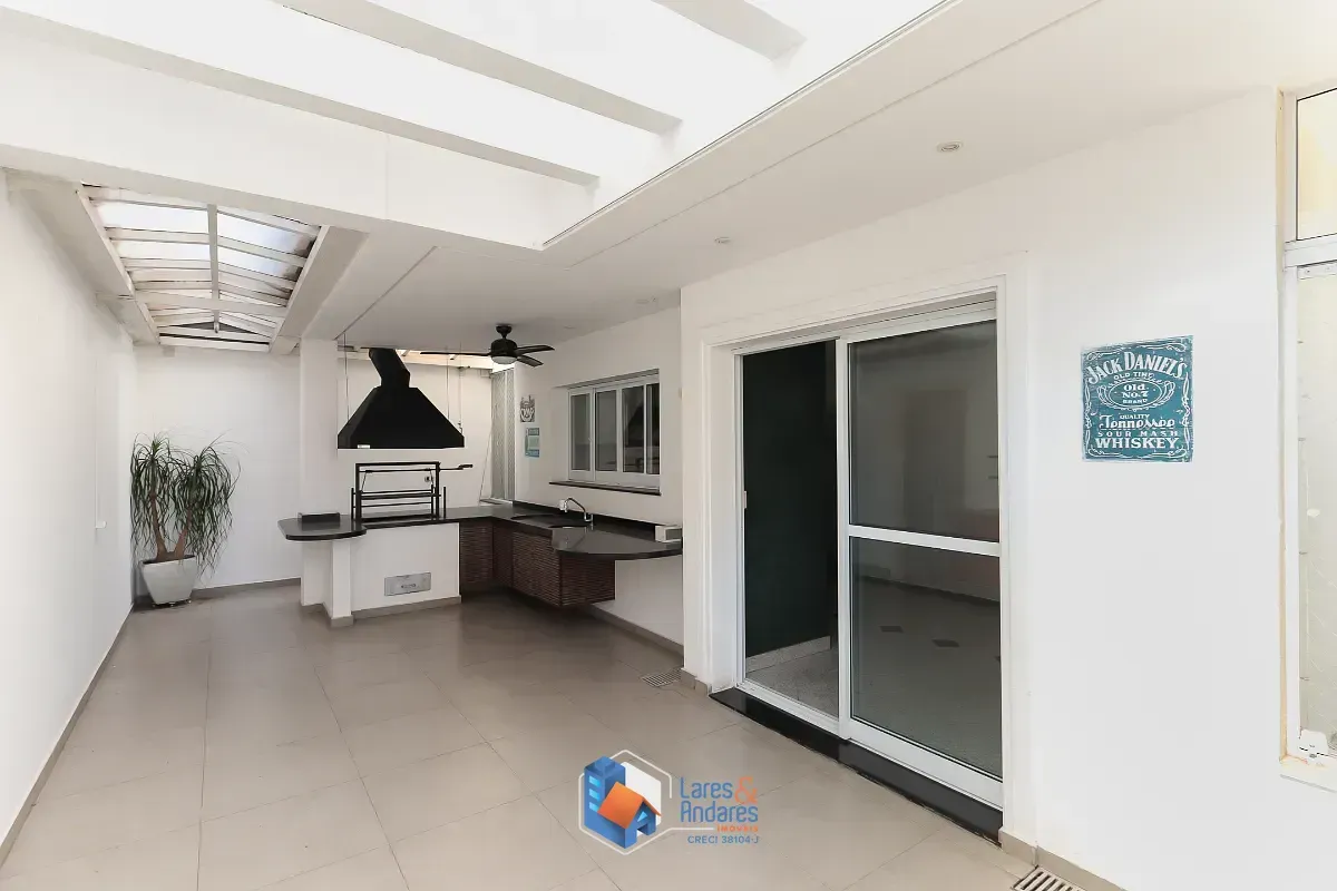 Imagem Casa no condomínio Maison Dublian para venda com 4 quartos, sendo 4 suítes, 392m²