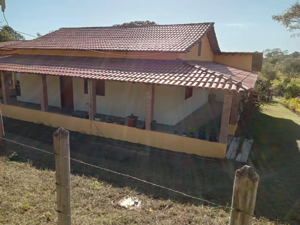 Imagem Vendo um excelente sítio na cidade de Piracema/Mg com 5 hectares de terra