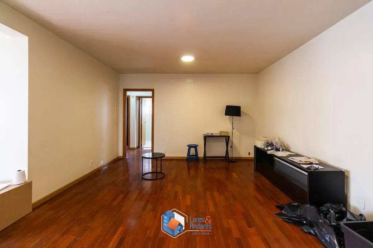 Foto do imóvel Apartamento para venda em Santa Cecília com 3 quartos, sendo 1 suíte, 130m² em Rua Conselheiro Brotero