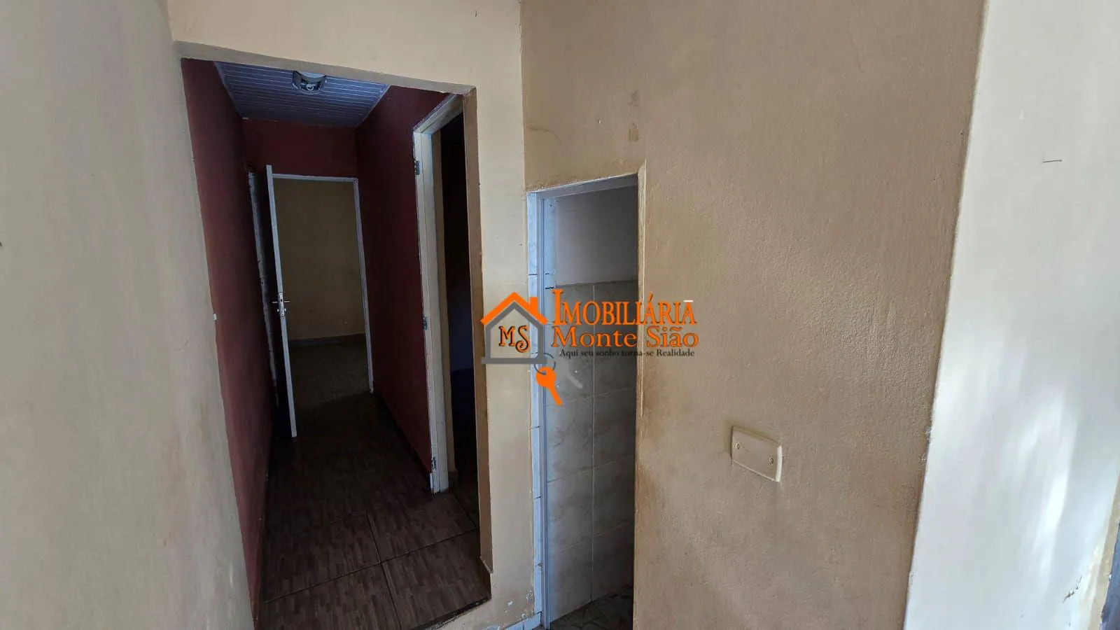 Imagem Casa com 5 dormitórios à venda, 250 m² por R$ 700.000,00 - Jardim Bom Clima - Guarulhos/SP