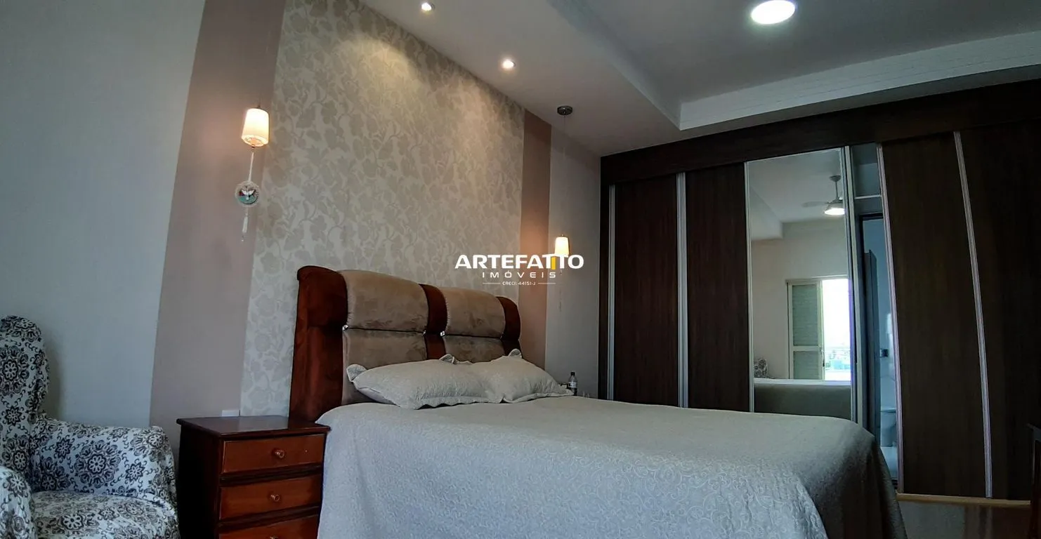 Imagem Sobrado à venda em Franca, Esplanada Primo Meneghetti, com 4 quartos, 282m2