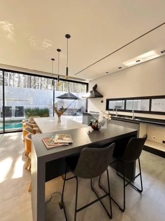 Imagem Casa de Condomínio em Alphaville - Santana de Parnaíba, SP