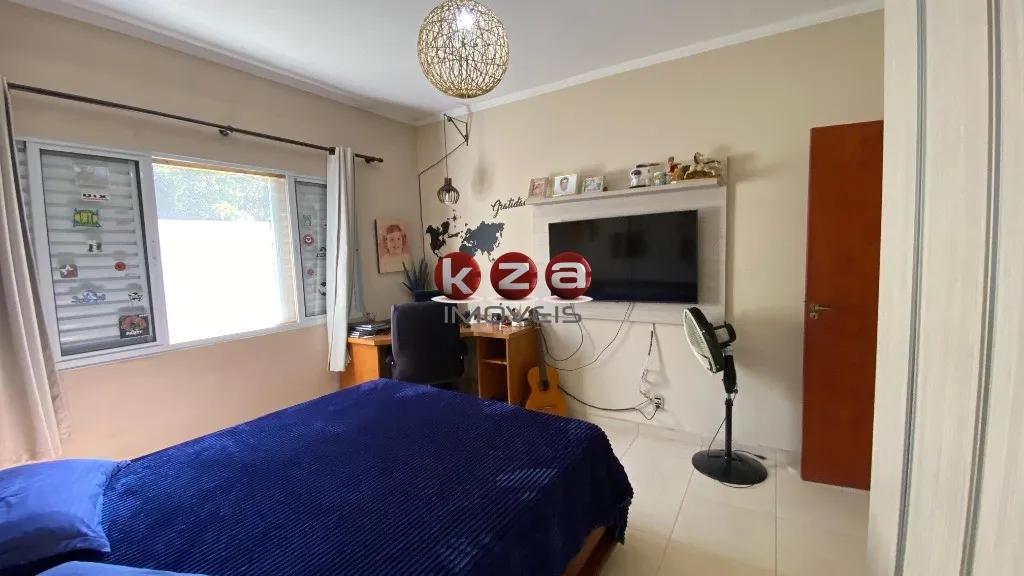 Imagem Chácara à venda em Valinhos-SP, Chácaras Alpina: 3 quartos, 1 suíte, 2 salas, 3 banheiros, 3 vagas, 300 m².