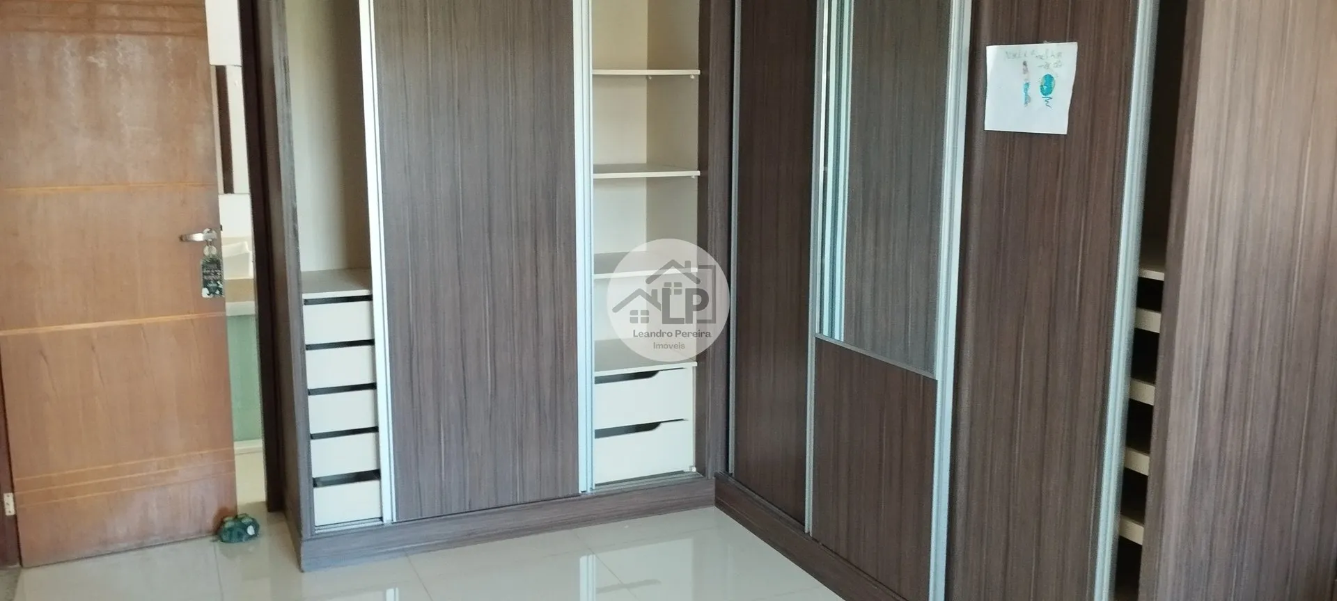 Imagem Casa de 3 quartos, 240m² no bairro São Jorge, em Pinheiral