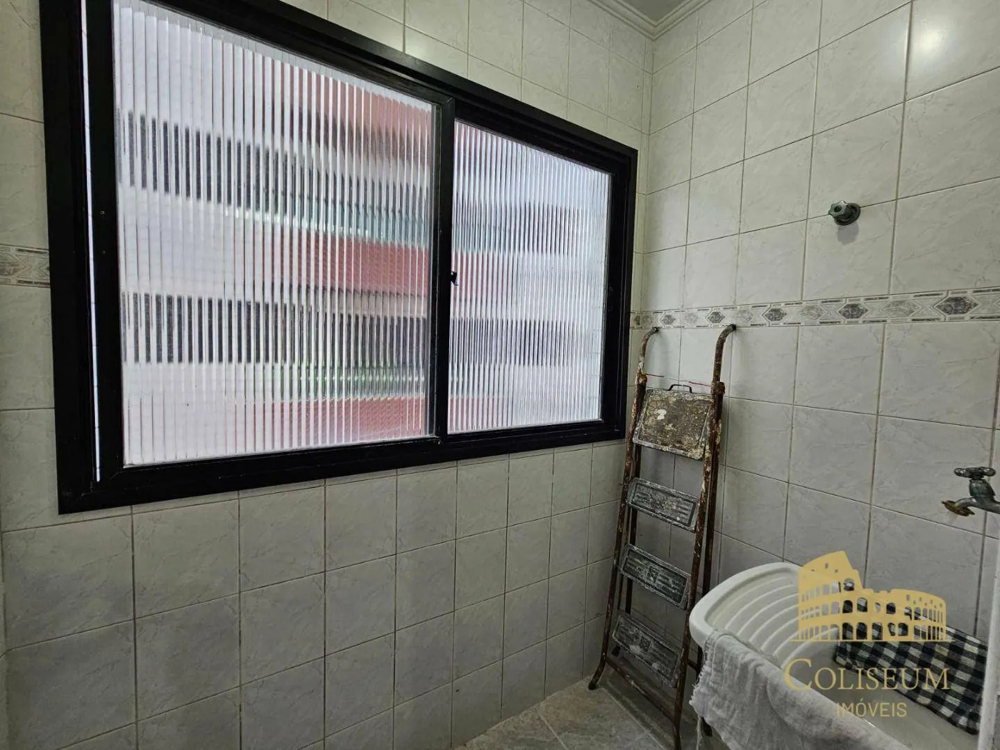 Imagem Apartamento com 1 dormitório à venda, 60 m² por R$ 325.000,00 - Vila Assunção - Praia Grande/SP
