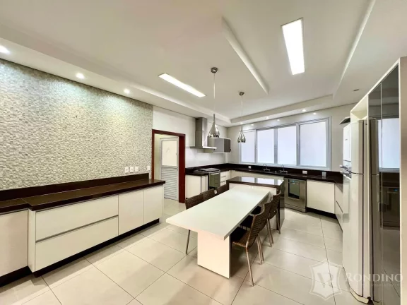 Imagem Casa de alto padrão com 4 dormitórios, gourmet integrado e terraços