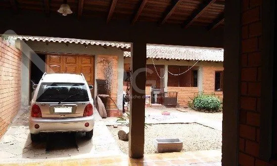 Imagem Casa para Venda - 220m², 3 dormitórios, sendo 1 suites, 2 vagas - Jardim Itu