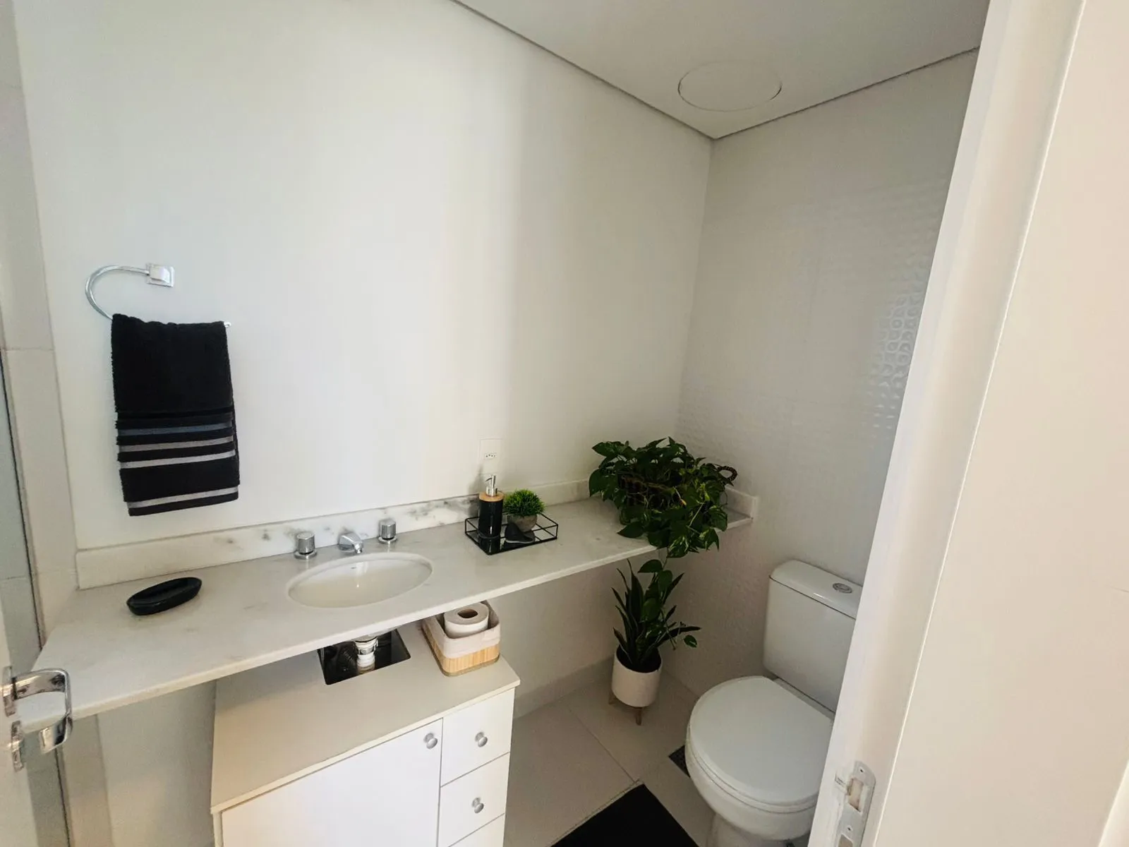 Imagem Apartamento no Vida Viva Club, no bairro Marechal Rondon, 3 dormitórios, sendo 01 suíte, living estendido