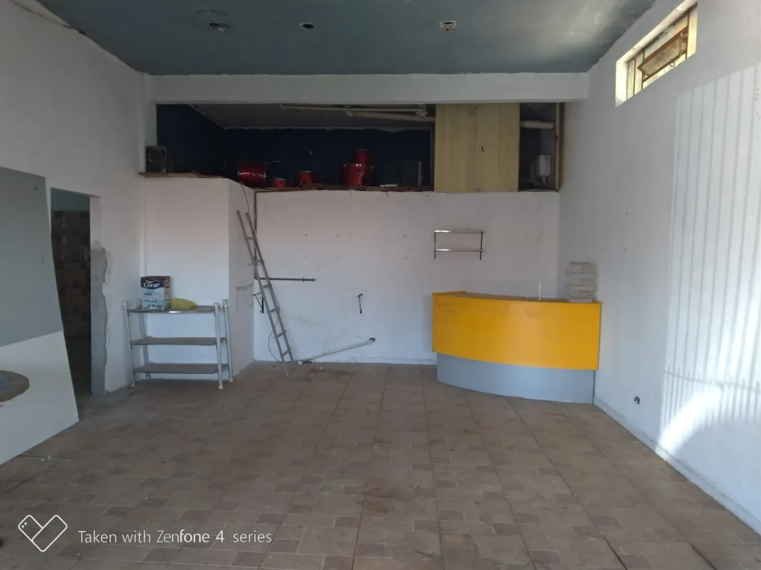 Imagem Comercial para Locação 150M², São Gonçalo, Taubaté - SP