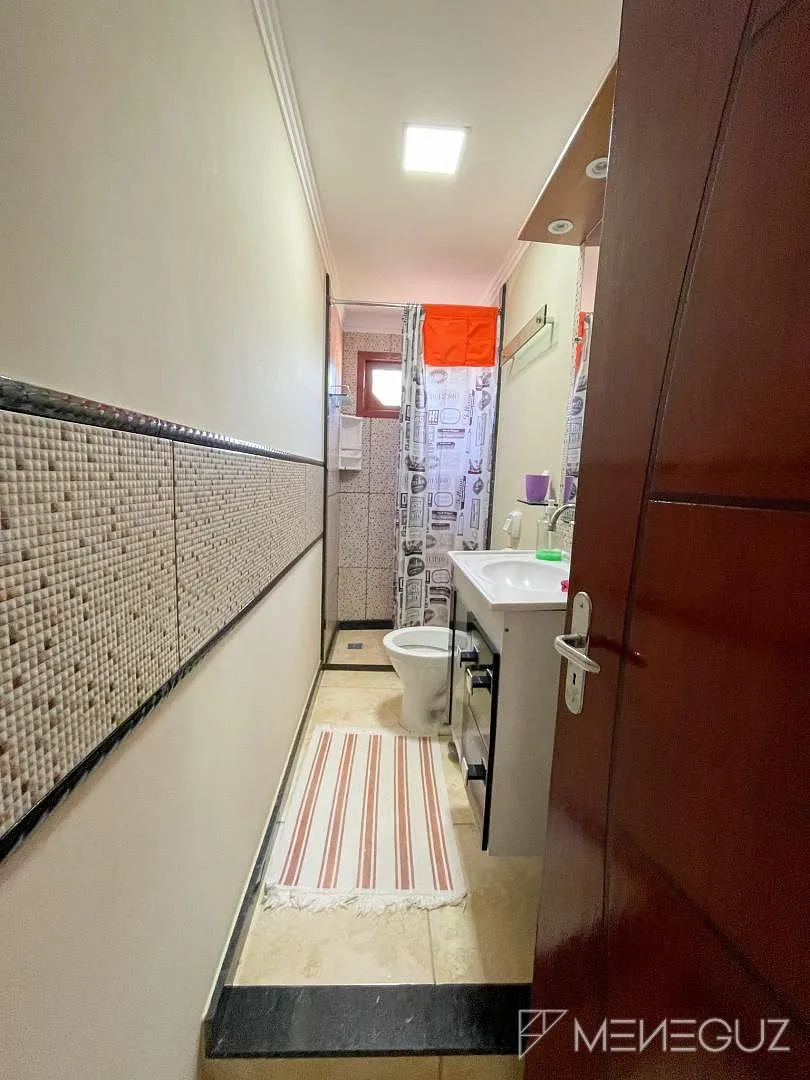 Imagem Casa a venda em Guarapari, de frente para a praia de santa monica