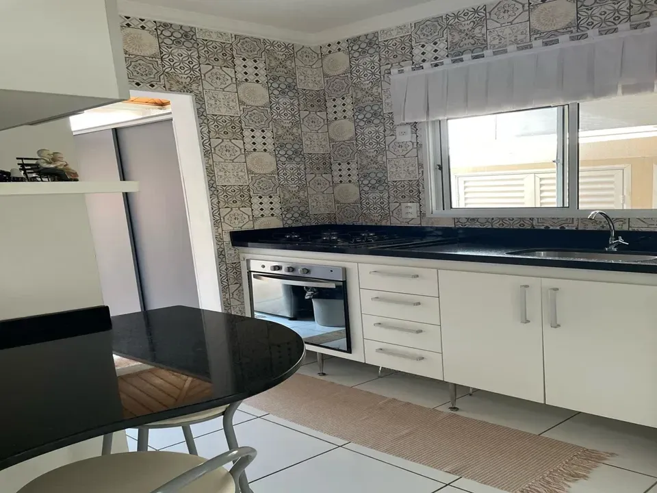 Imagem Casa de Condomínio com 3 Quartos à Venda, 120 m² em Jardim Shangai - Jundiaí