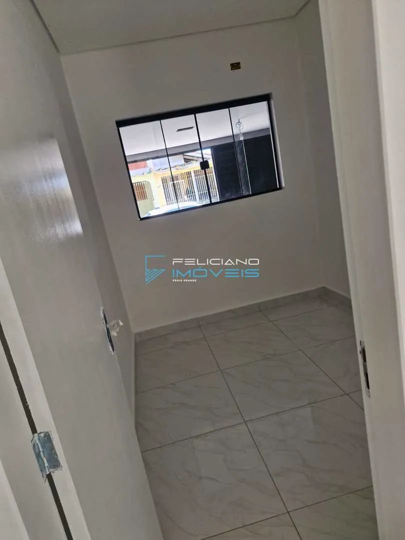 Imagem Casa com 3 quartos, Caiçara, Praia Grande - R$ 750 mil, Cod: 7228