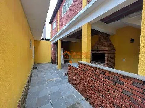 Imagem Sobrado com 3 dormitórios à venda por R$ 900.000,00 - Vila Rosália - Guarulhos/SP