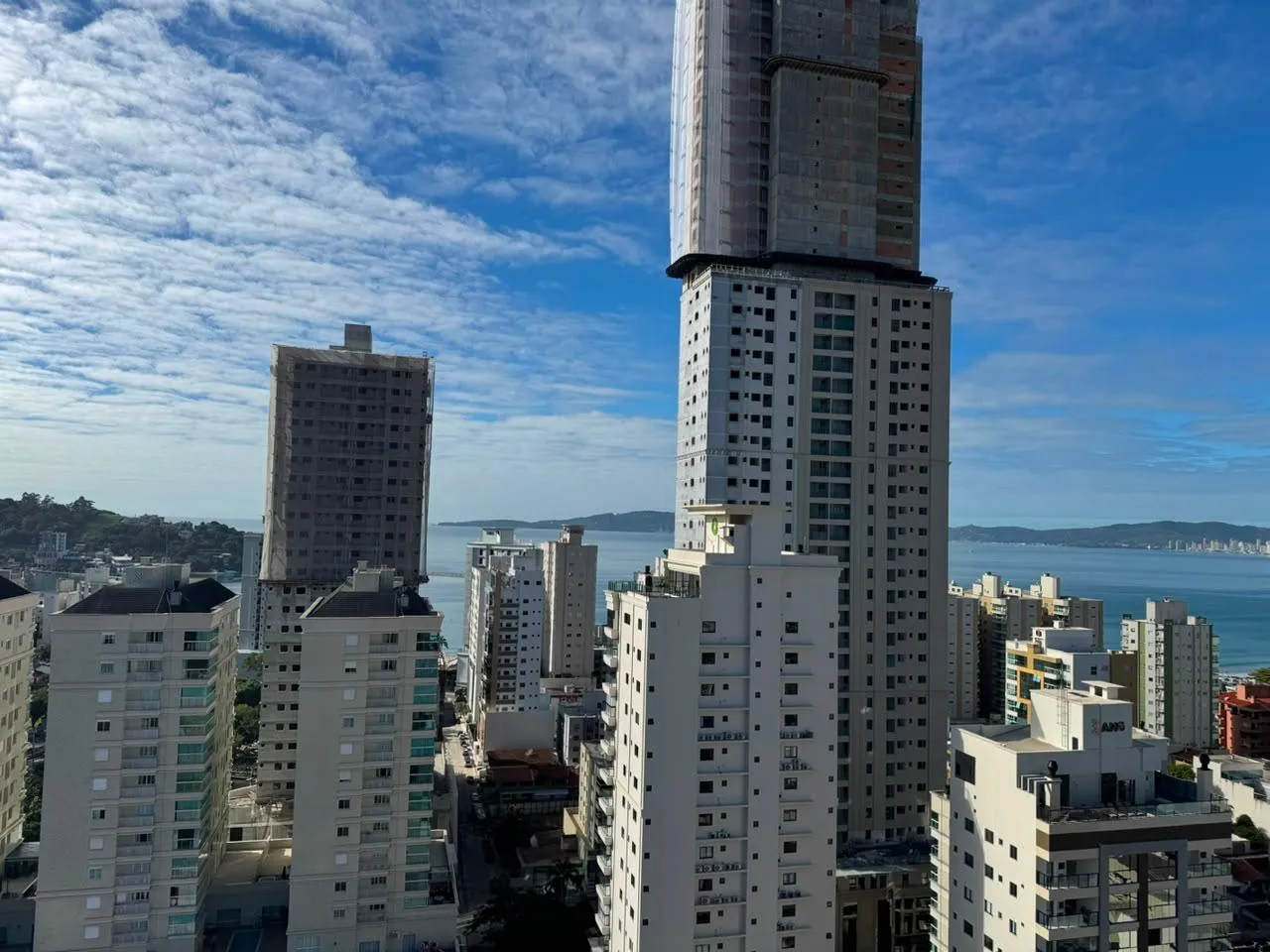 Imagem Apartamento à venda com 92.9m2 por R$ 2.015.000,00