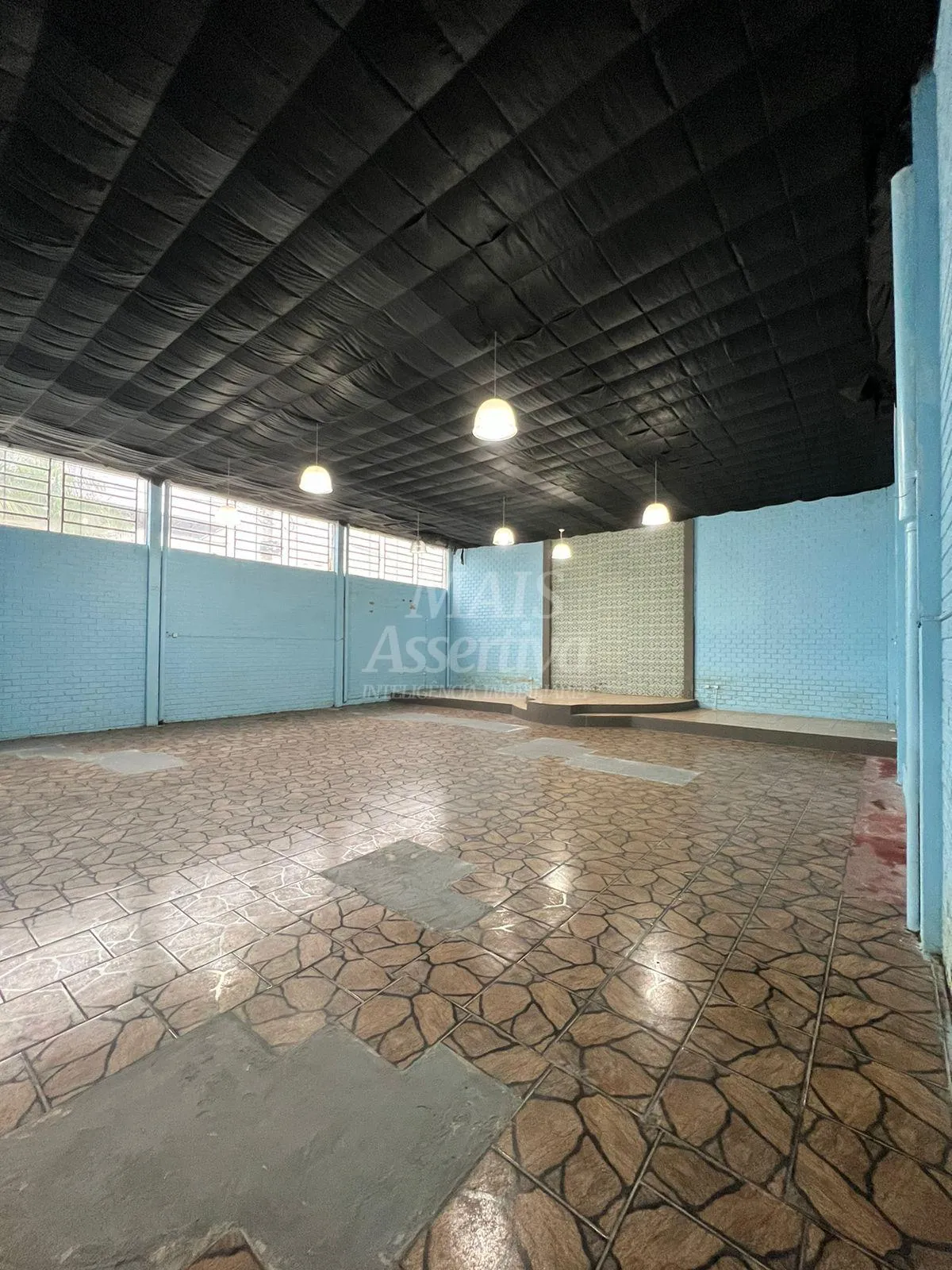 Imagem Ótimo pavilhão à venda, localizado no bairro Canudos em Novo Hamburgo/RS