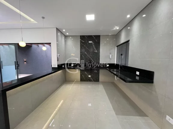 Imagem Imperdível oportunidade: Casa à venda em Campo Grande-MS, no Jardim Tijuca, com 3 quartos, 1 suíte, 3 salas, 1 banheiro, 3 vagas de garagem e 140m².