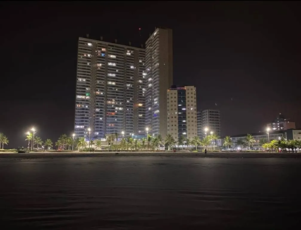 Imagem Apartamento à Venda em Mirim, Praia Grande - SP