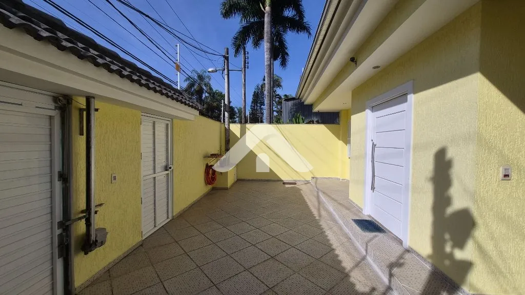 Imagem Casa à venda em Vargem Pequena - 201m², 4 quartos (1 suíte) | Condomínio Paraíso Classe A