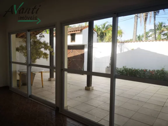 Imagem Casa à venda no bairro Guaiúba em Guarujá/SP
