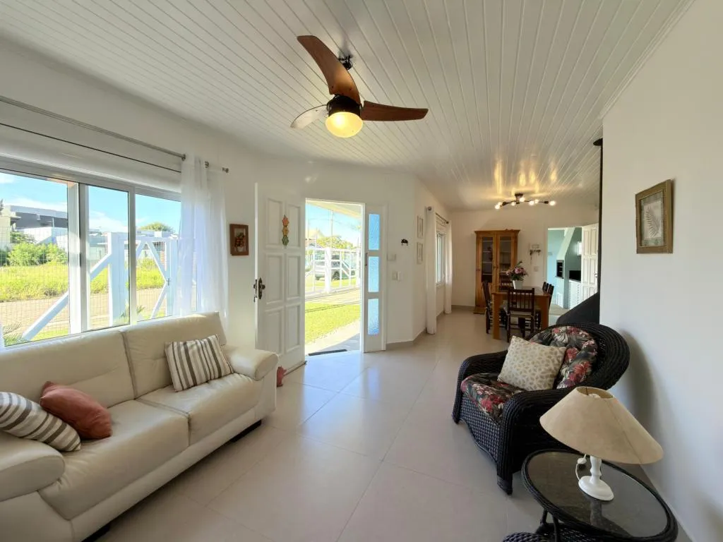 Imagem Casa em Condominio 3 Dormitórios - Bairro Marina