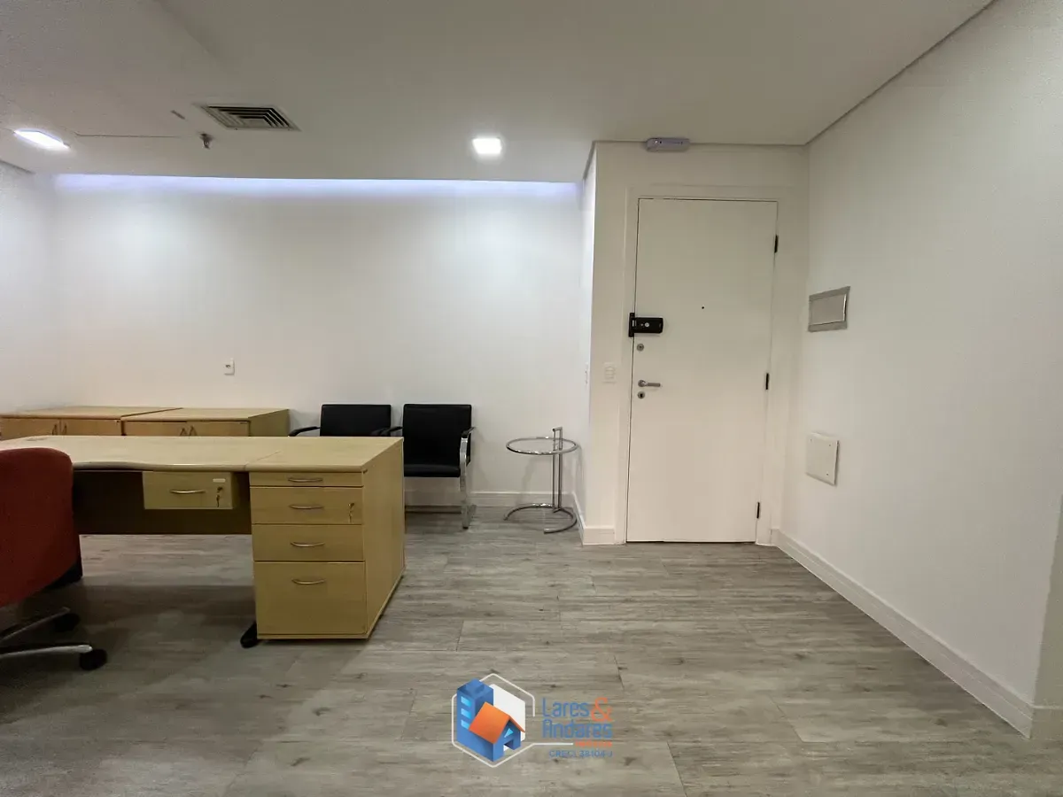 Imagem Conjunto comercial para venda em Vila Olímpia, 64m²
