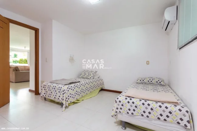 Imagem Casa em Condomínio para Temporada em Armação dos Búzios / RJ no bairro Geribá